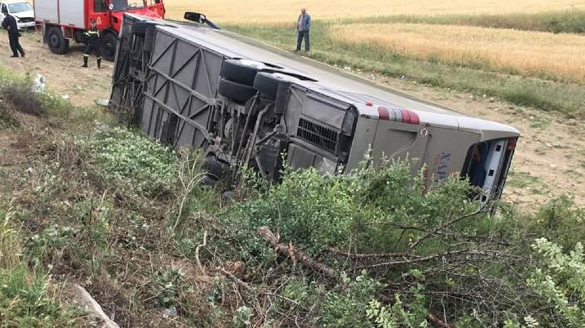 Τροχαίο με λεωφορείο στις Σέρρες: «Τα παιδιά έπεφταν το ένα πάνω στο άλλο και φώναζαν»