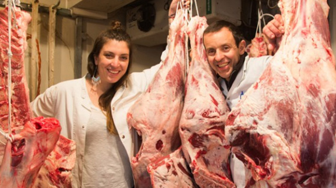 Cook.Eat.Vlog: Η Madame Ginger κάνει vlogging στη Βαρβάκειο Αγορά