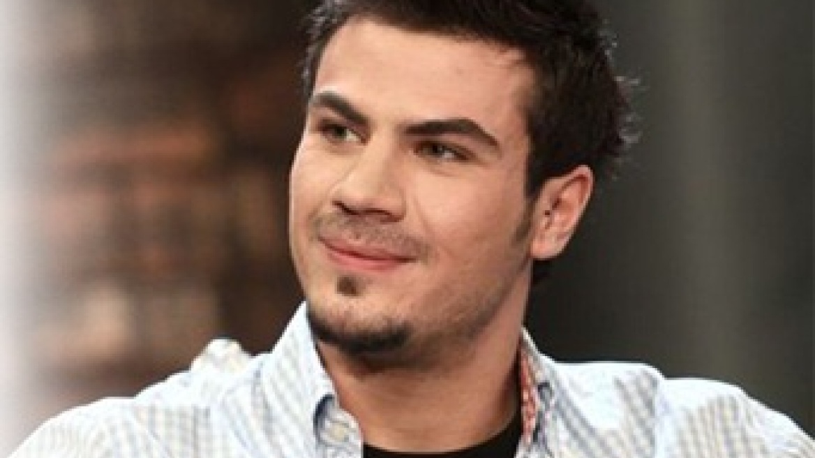 Άκης Πετρετζίκης: Το αγαπημένο παιδί του Mega!