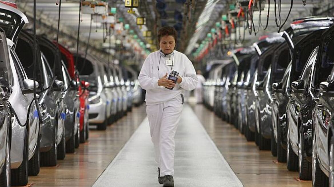 Σε ιστορικό χαμηλό οι πωλήσεις καινούργιων αυτοκινήτων στην ΕΕ τον Ιανουάριο
