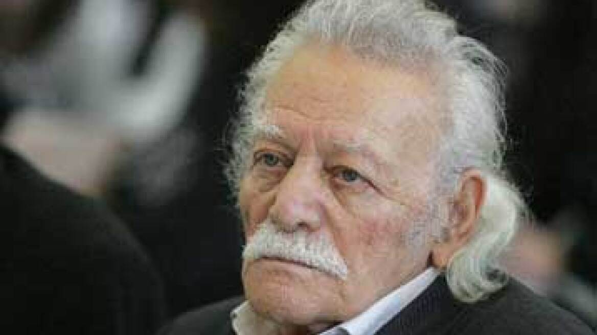 Πρωτοβουλία Γλέζου για αποκλιμάκωση της έντασης στην Κερατέα