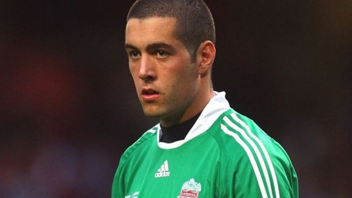 Ο Μπουζάνης στο στόχαστρο του Ολυμπιακού