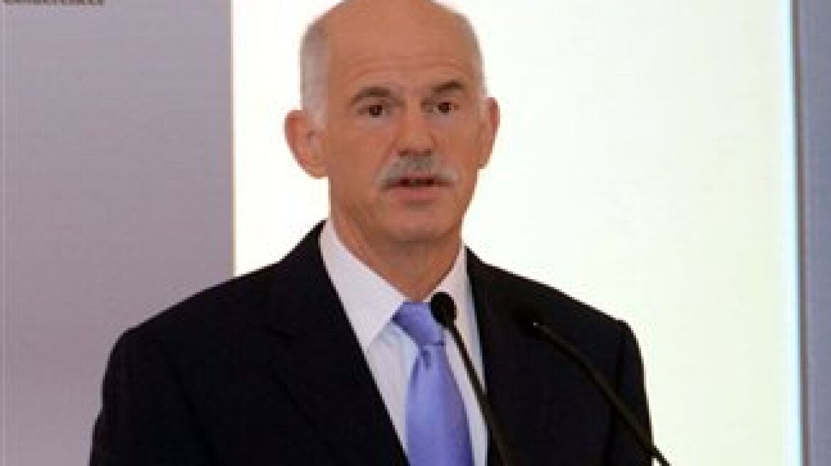 “150.000 public employees will have to go”