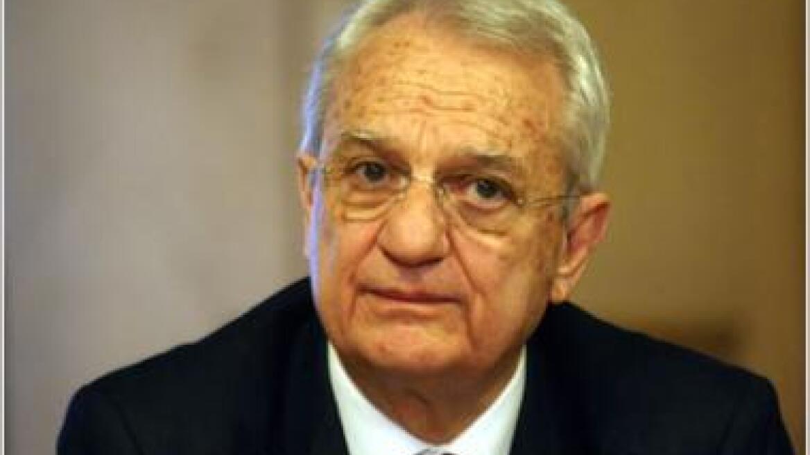 Δεν θα ψηφίσει το Μεσοπρόθεσμο ο Σ.Χατζηγάκης 