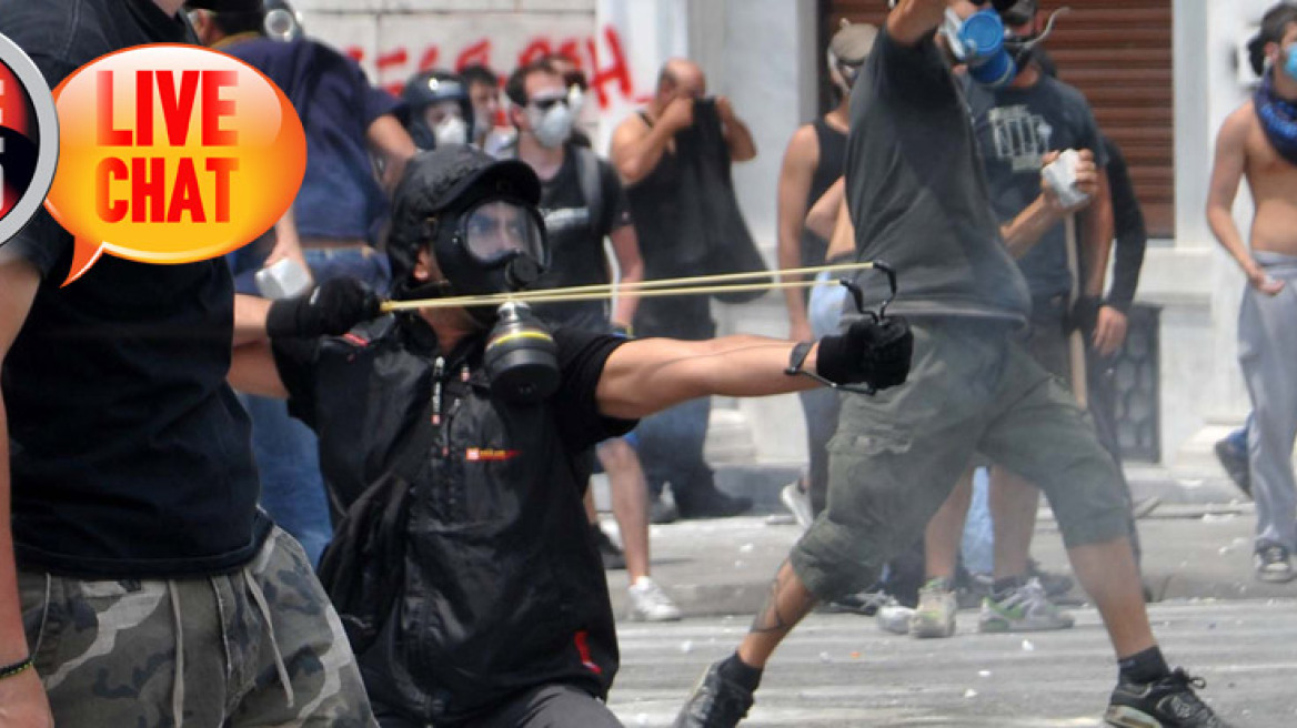 Εν μέσω δακρυγόνων επιστρέφουν οι Αγανακτισμένοι στο Σύνταγμα