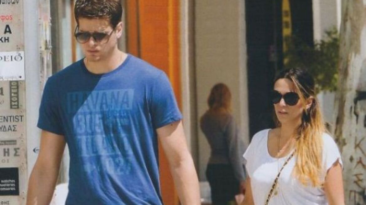 Η Κοκκίνου για τις φήμες περί χωρισμού με τον Μπόγρη