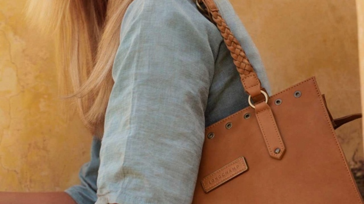 Συνεχίζει να γοητεύει η Kate Moss!