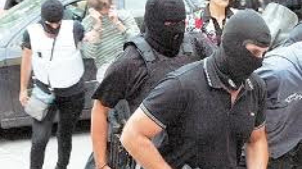 Εκπνέει το 18μηνο για τον «Επαναστατικό Αγώνα» 