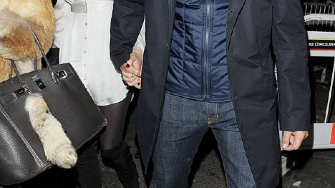 Ποια θα μπορούσε να αντισταθεί στον Jason Statham;