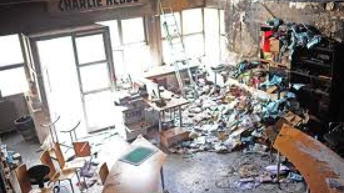 Στο πλευρό της "Charlie Hebdo" ο Καναδάς	