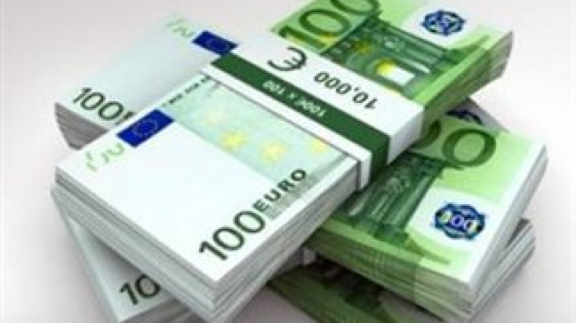 2 billion euros withdrawn from bank accounts, but things are calm now