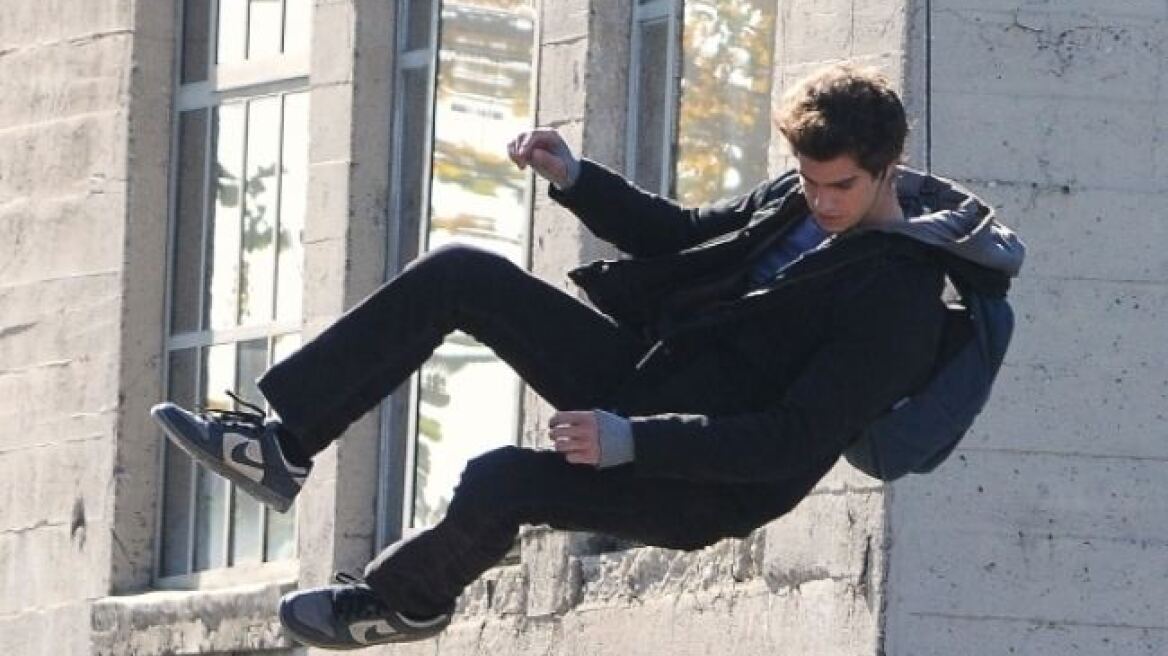 Ο Andrew Garfield στα πλατό του Amazing Spiderman