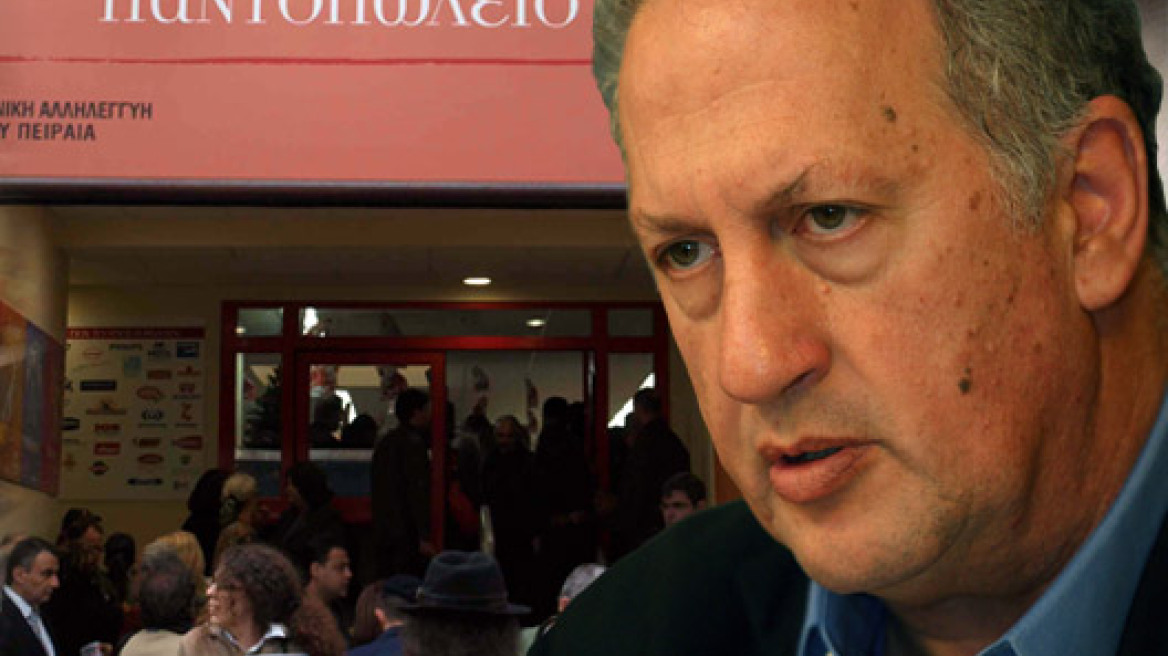 Κοινωνικά παντοπωλεία παντού και τζάμπα γραβιέρα από τον Σκανδαλίδη...