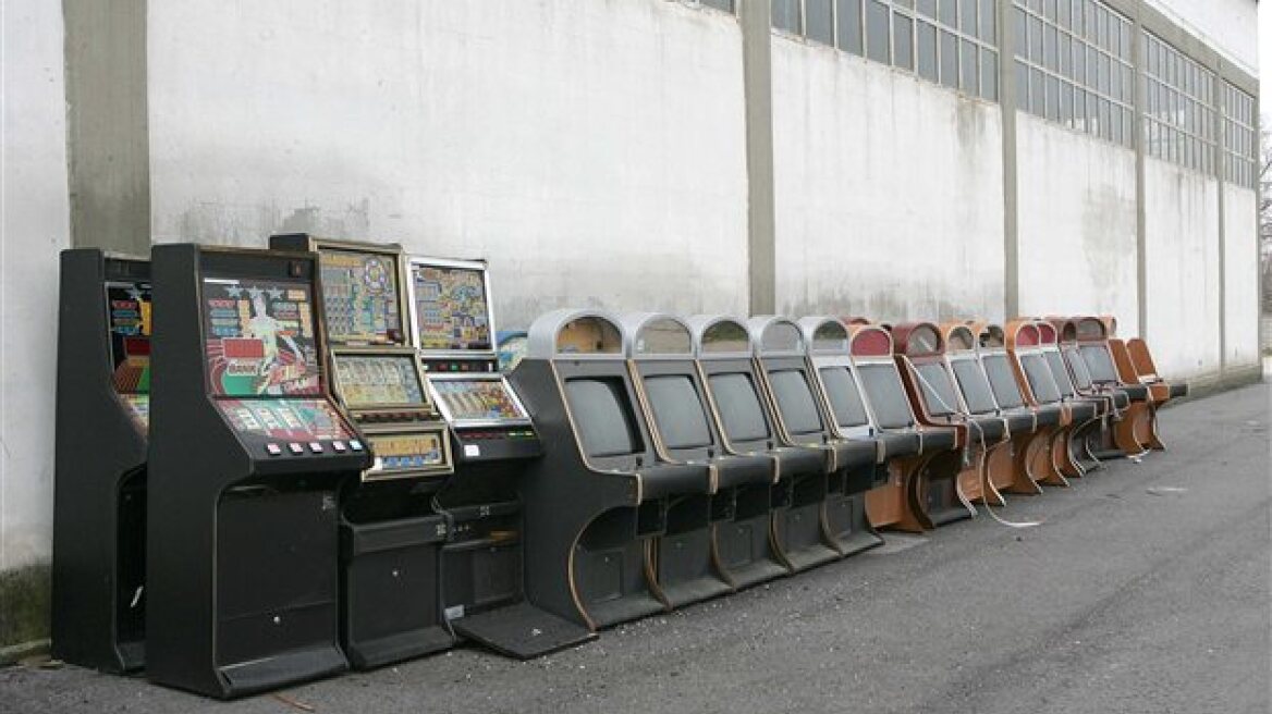 Τριπλό χτύπημα σε παράνομα καζίνο