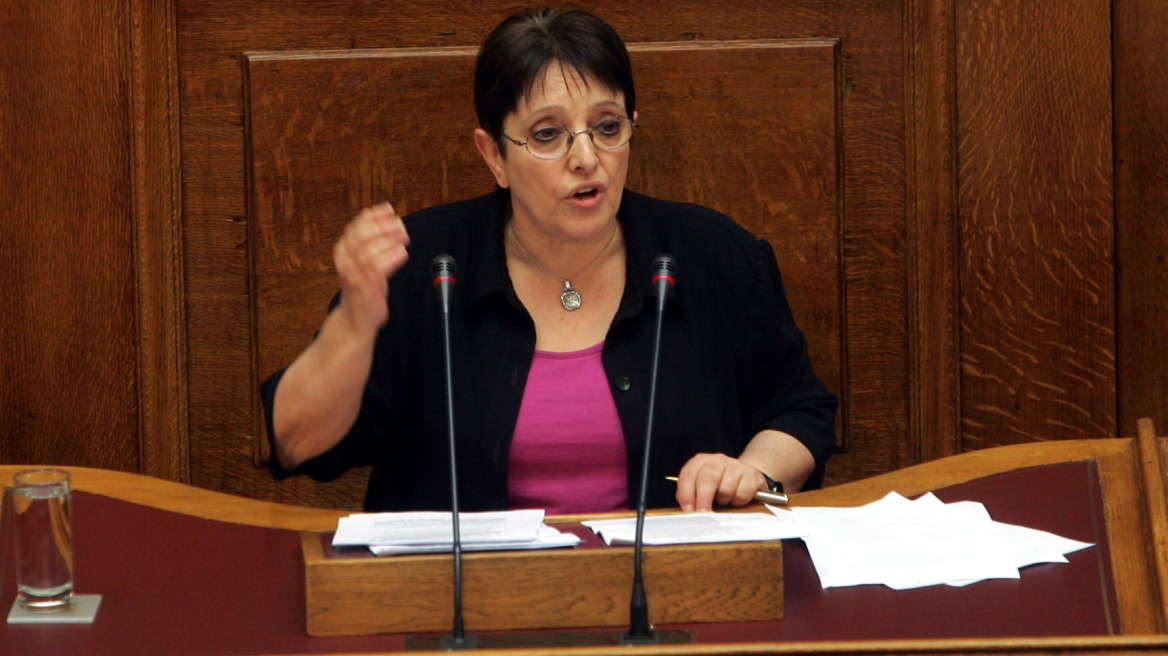 Παπαρήγα: «Όχι» σε μια σωσμένη Ελλάδα με χρεοκοπημένο λαό