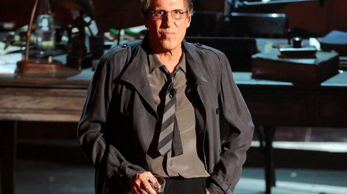 Αντριάνο Τσελεντάνο υπέρ της Ελλάδας 