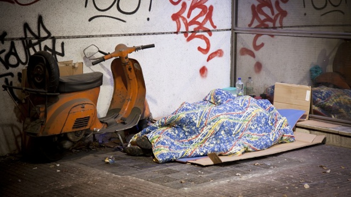 Από διευθυντής πολυκαταστήματος... άστεγος!