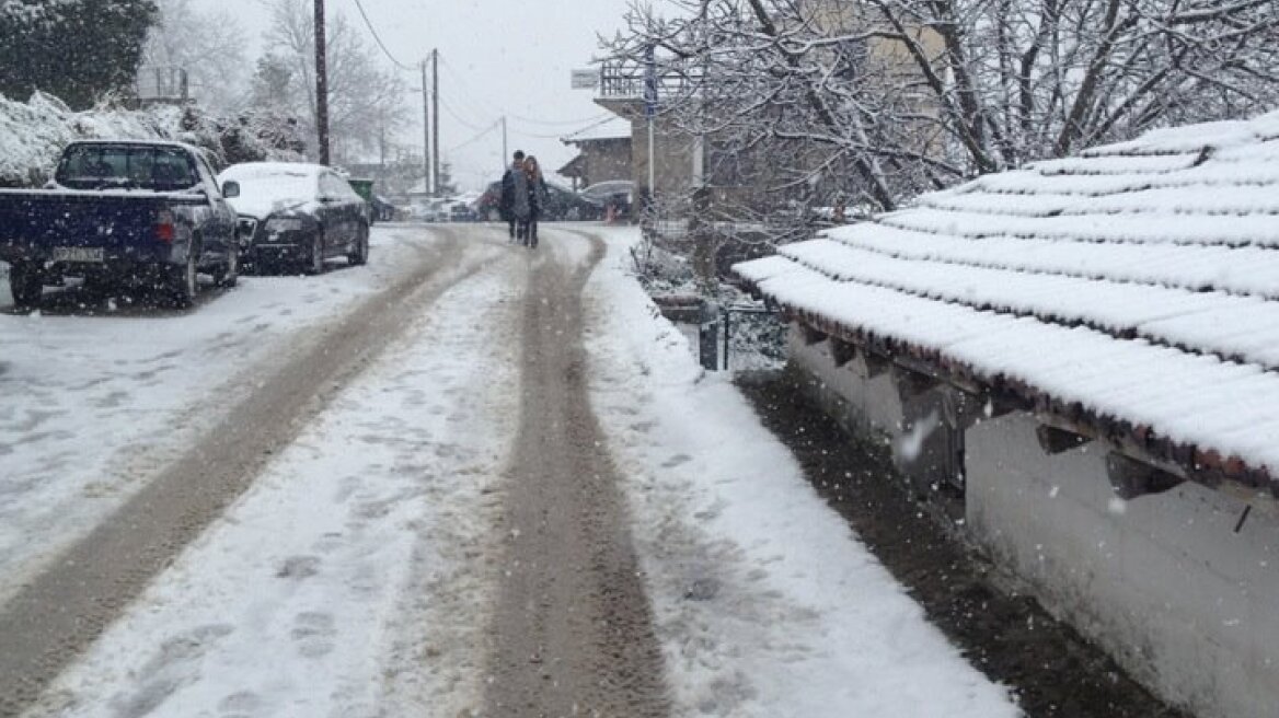 Κούλουμα με χιόνια στη Β. Ελλάδα 