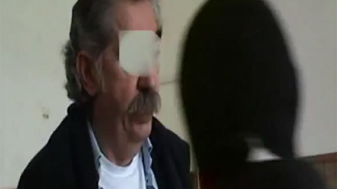 Στην ΓΑΔΑ ο Μάκης Ψωμιάδης - Δείτε βίντεο με την απέλαση 