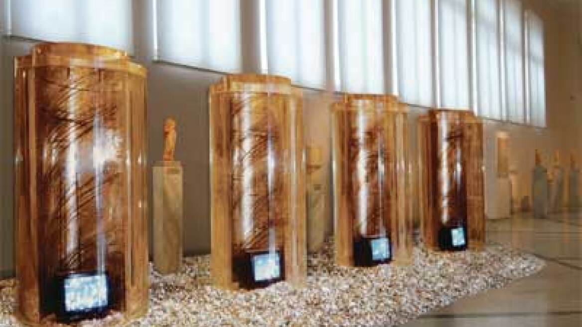 Μαριάννα Στραπατσάκη: Έκθεση στο Εθνικό Αρχαιολογικό Μουσείο 