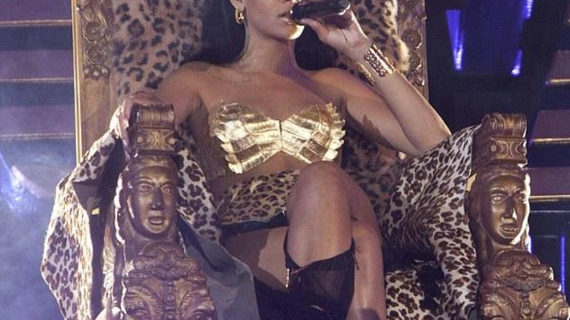 H επιστροφή της Rihanna 