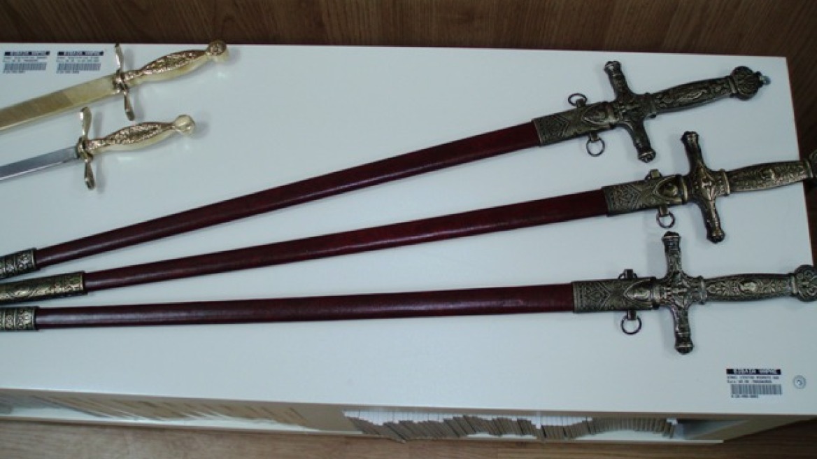 Πωλούσε δεκάδες όπλα χωρίς νόμιμη άδεια!