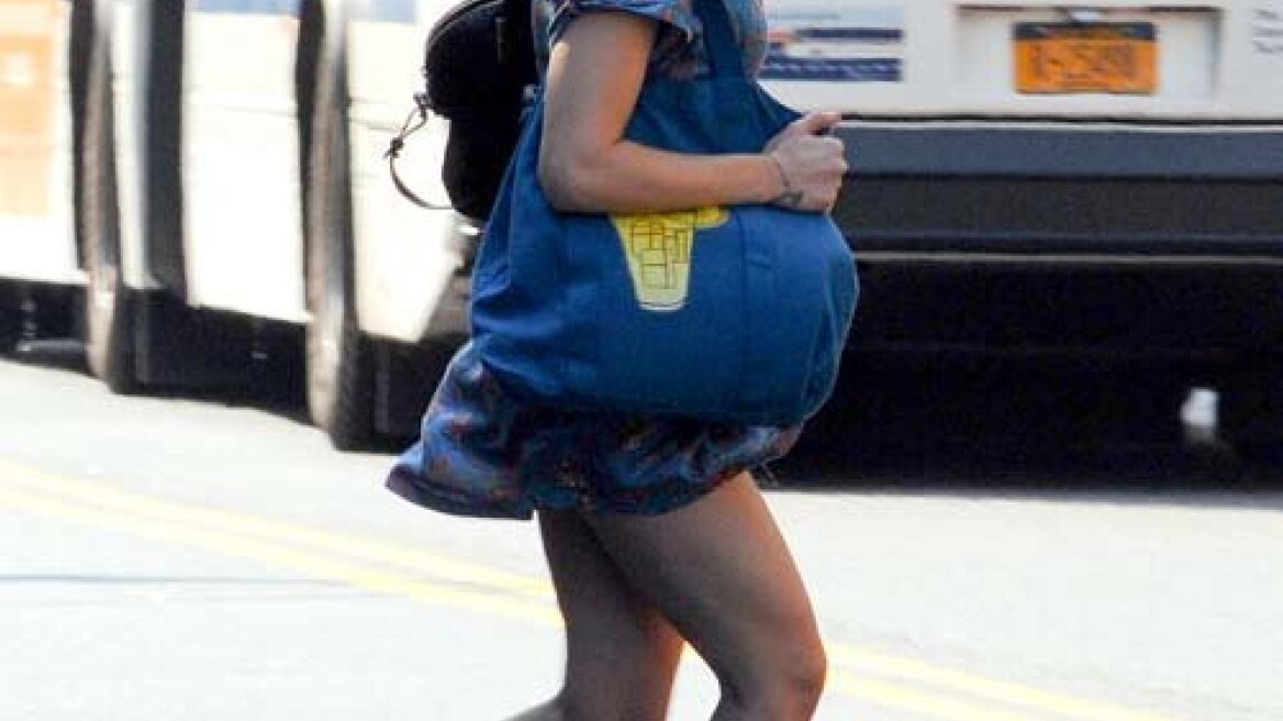 Scarlett Johansson: Ψάχνοντας ταξί στη Νέα Υόρκη