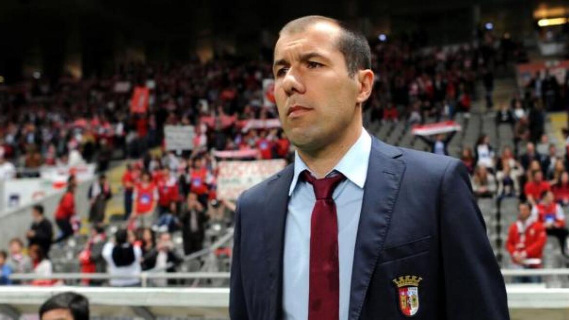 Στέλνουν Ζαρντίμ στον Ολυμπιακό οι Πορτογάλοι