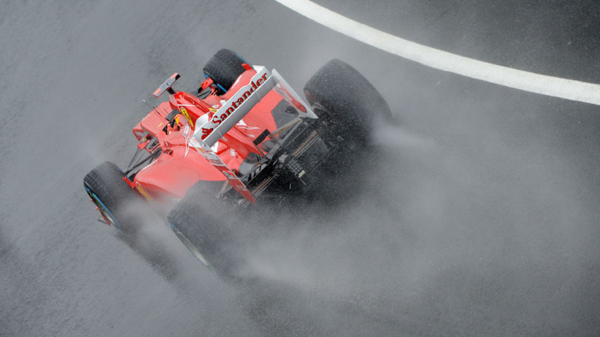 GP Βρετανίας: Ο Αλόνσο poleman στη βροχή!