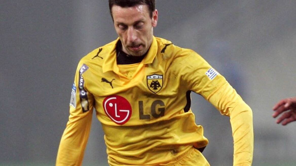 Στη Ρέιντζερς ο Παντελής Καφές!