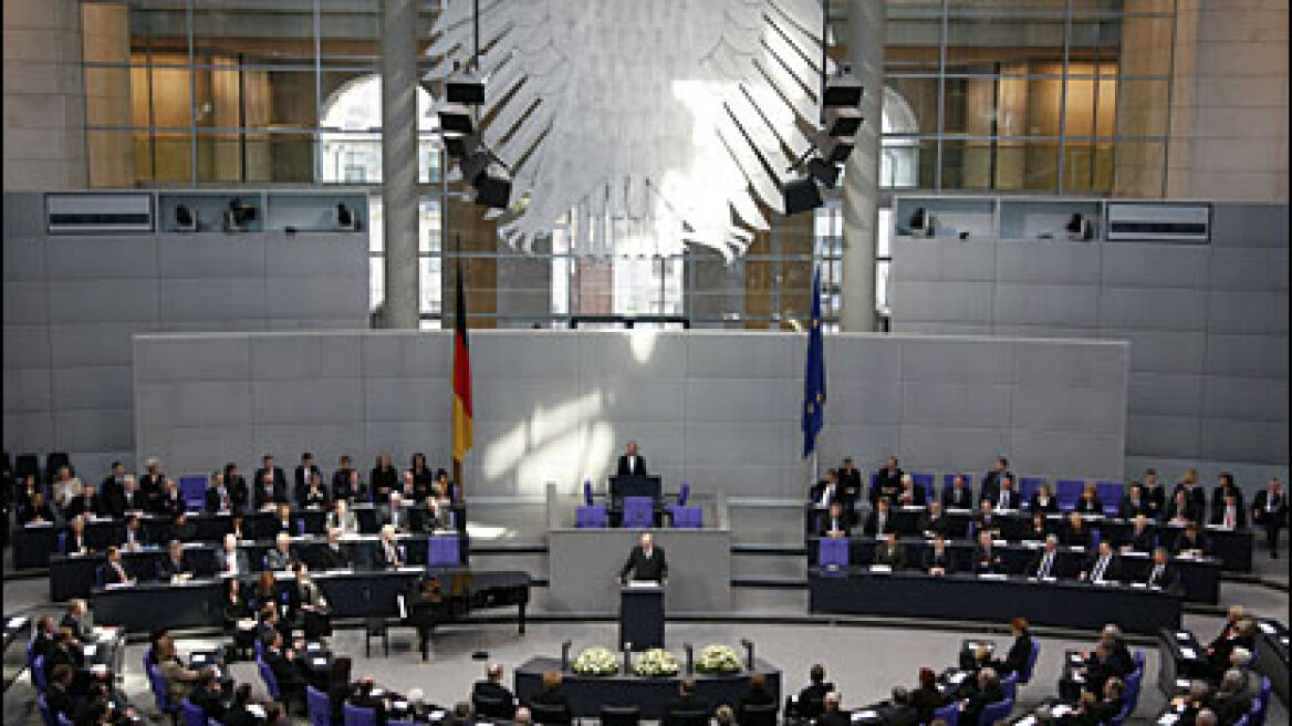 Γερμανία: Εγκρίθηκε η δημιουργία του Ευρωπαϊκού Μηχανισμού Σταθερότητας