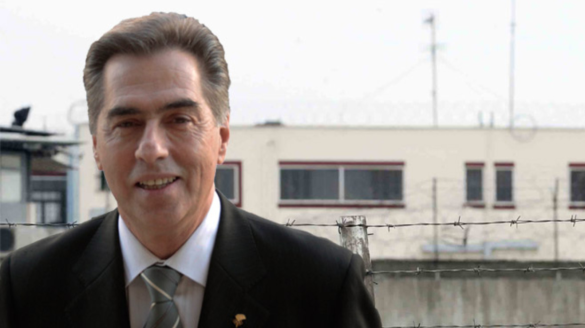 Παπαγεωργόπουλος: «Ακούω γύρω μου ροχαλητά...»