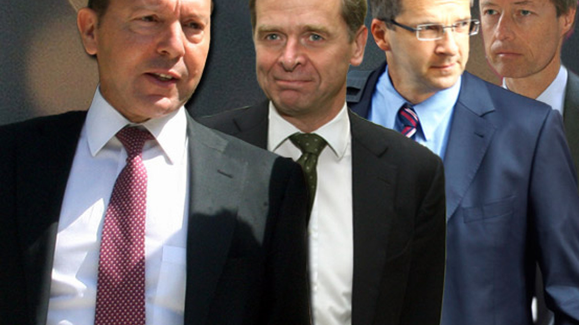 Σε εξέλιξη η συνάντηση Στουρνάρα-Τρόικας