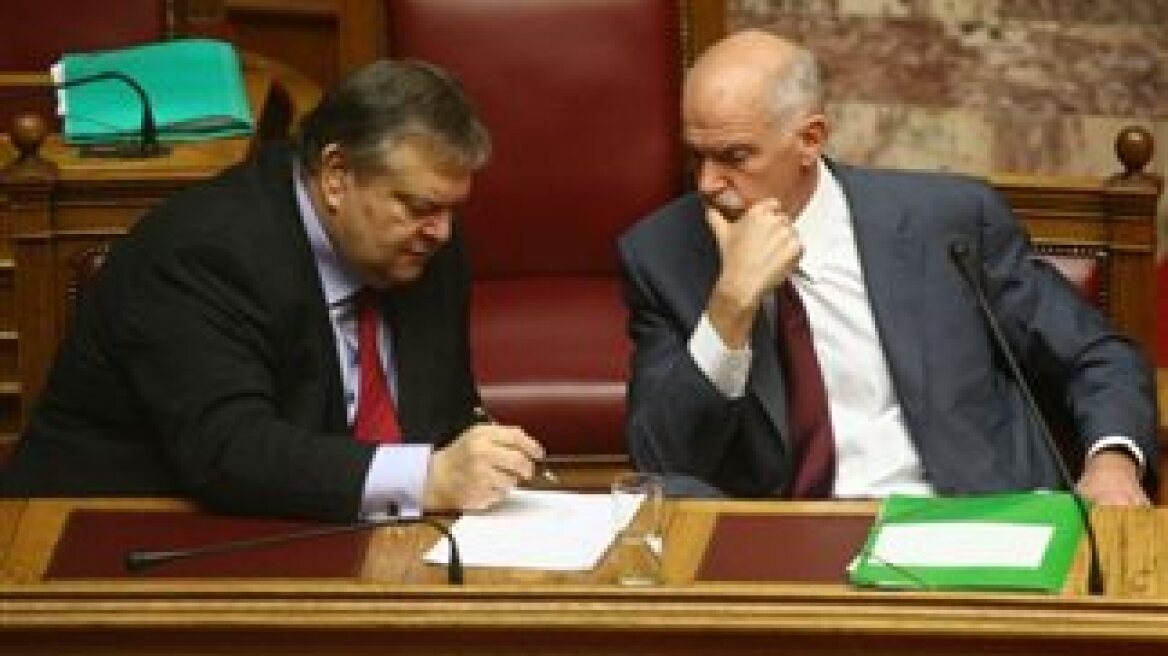 Τετ α τετ Βενιζέλου - Παπανδρέου την Μεγάλη Τρίτη