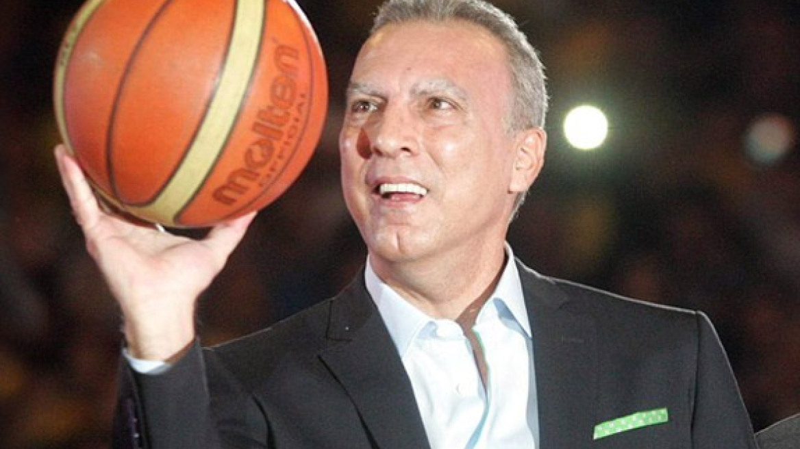 Με δάκρυα στα μάτια το ετεροχρονισμένο «αντίο» του Γκάλη