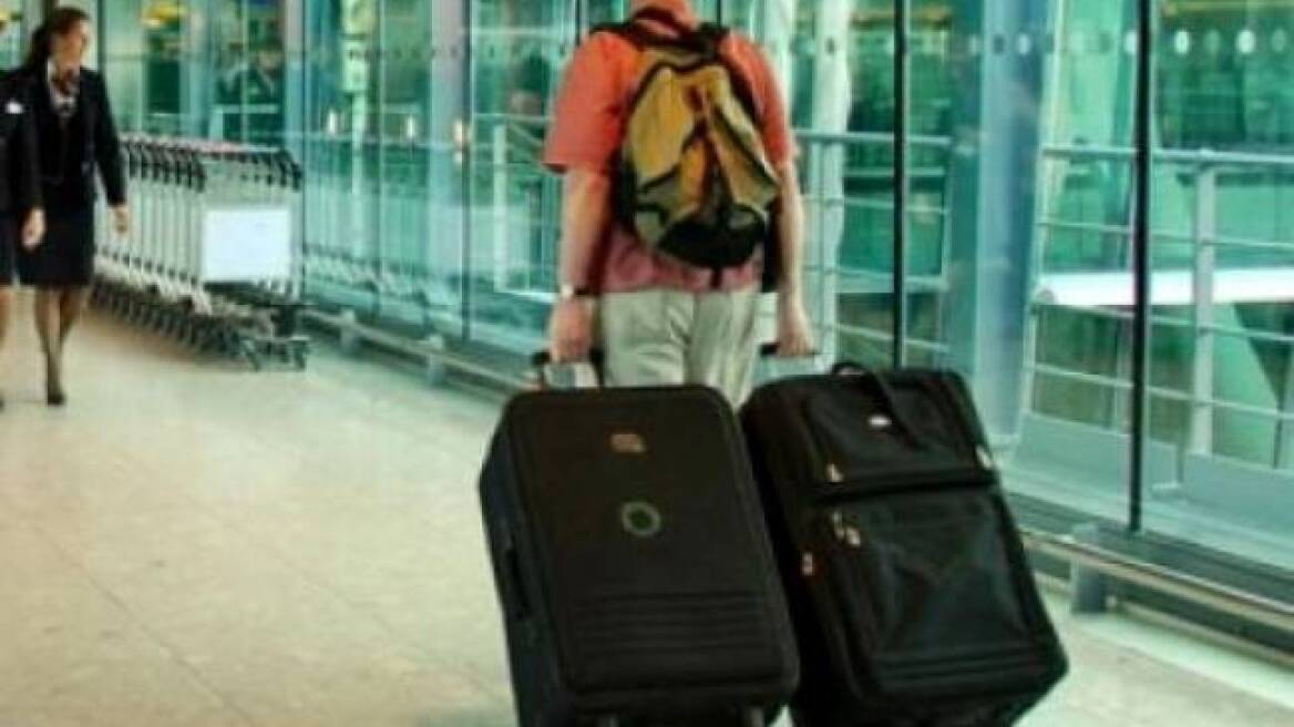 35.811 Έλληνες πήγαν μετανάστες στη Γερμανία το 2012