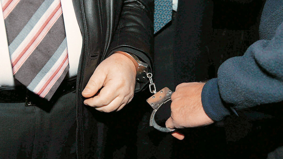 Μπαράζ συλλήψεων για χρέη στο Δημόσιο στην Αττική 