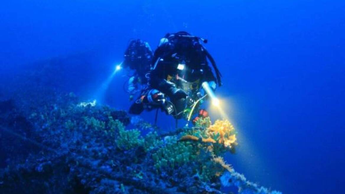 Νάρκη στην παραλία Κυλλήνης; 