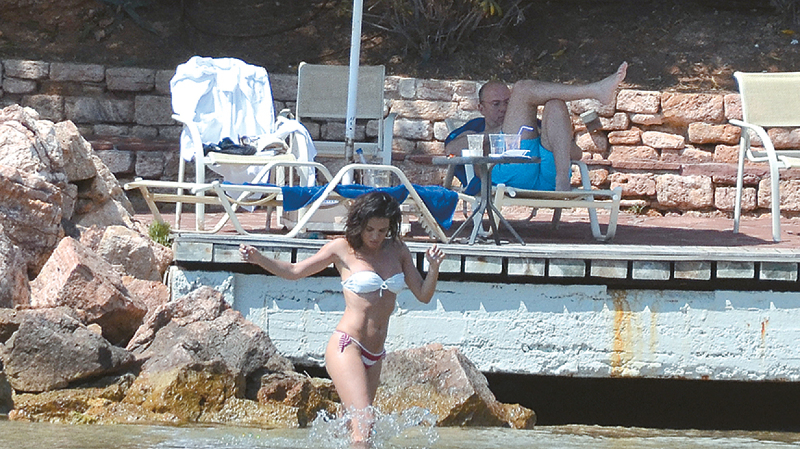 Δήμητρα Ματσούκα - Γιάννης Φιξ: Ηλιόλουστος έρωτας στις καμπάνες του «Αστέρα» 