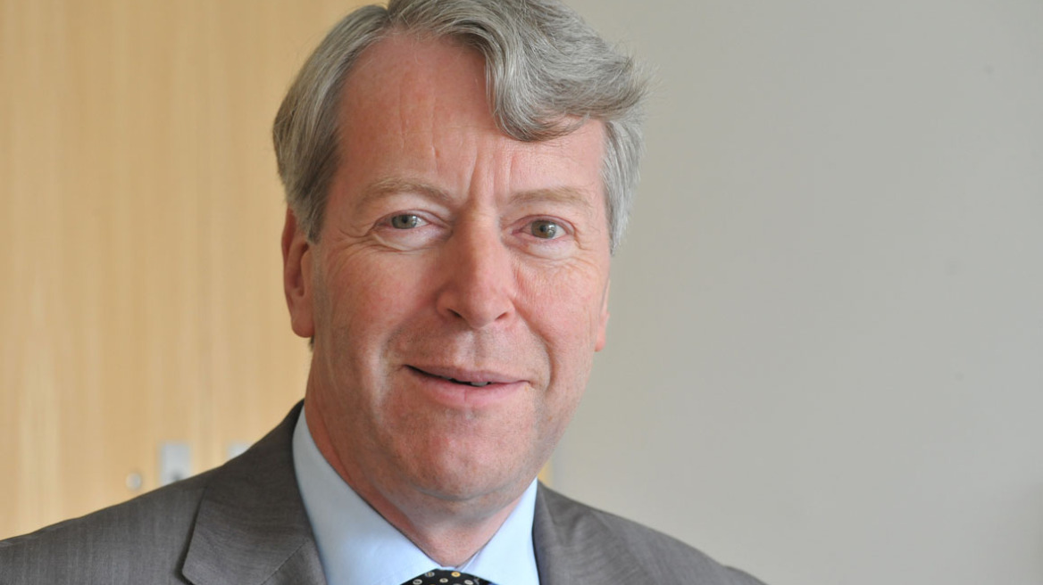 Γερμανός οικονομολόγος: Η τρόικα δε θα μπορέσει να αλλάξει την πολιτική στην Ελλάδα