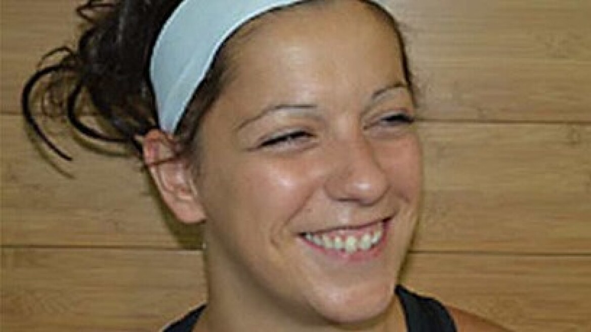 Σοκ! Πέθανε ακροβάτρια μπροστά στα μάτια του κοινού!