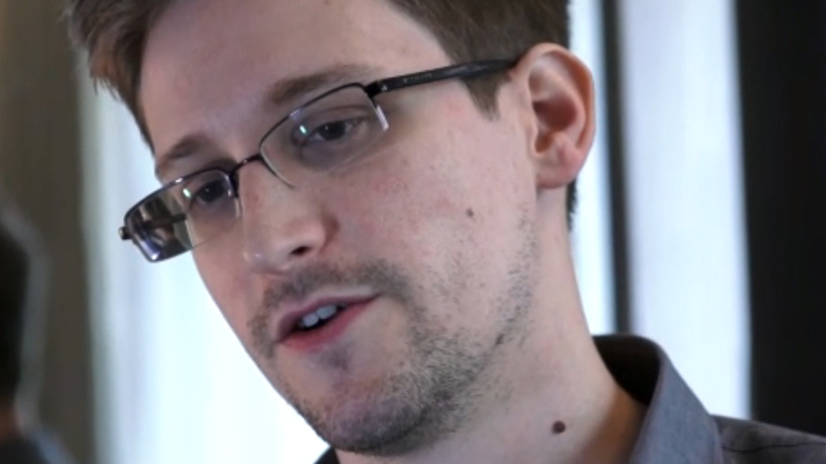 «Όχι» από Ισπανία και Ινδία στο αίτημα Σνόουντεν για παροχή ασύλου