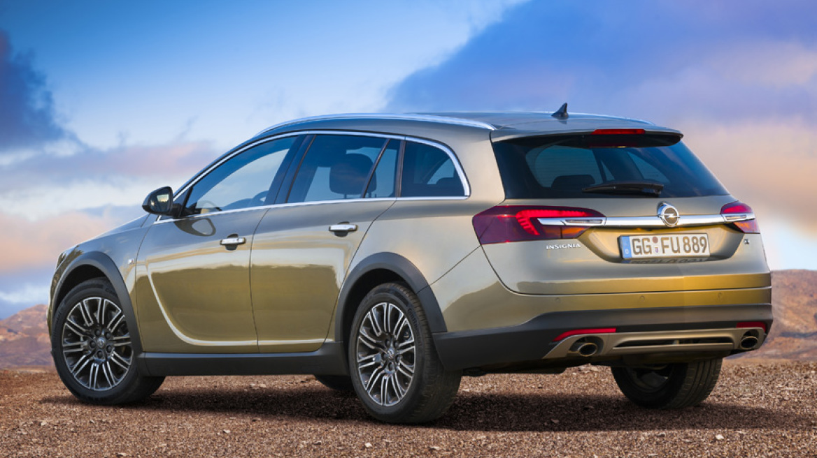 Αυτή είναι η έκδοση crossover του Opel Insignia