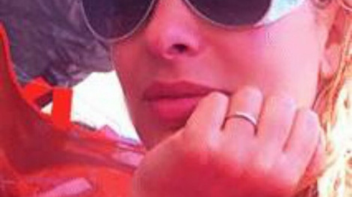 Ελένη - Ματέο με βέρες... στο αριστερό 