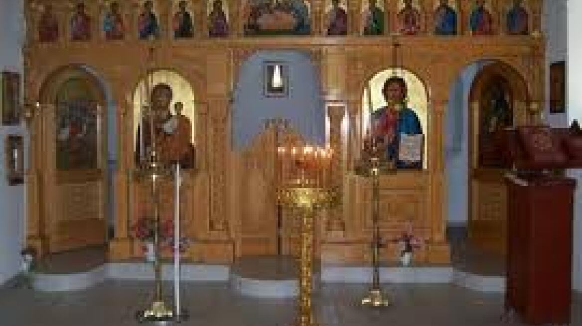 Έπιασαν ιερόσυλο που έκλεβε εικονίσματα