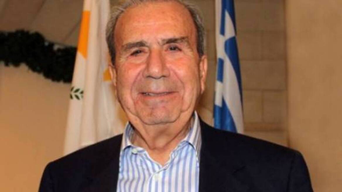 Κύπρος: Εντάλματα σύλληψης για τον Ντ. Μιχαηλίδη και τον γιο του