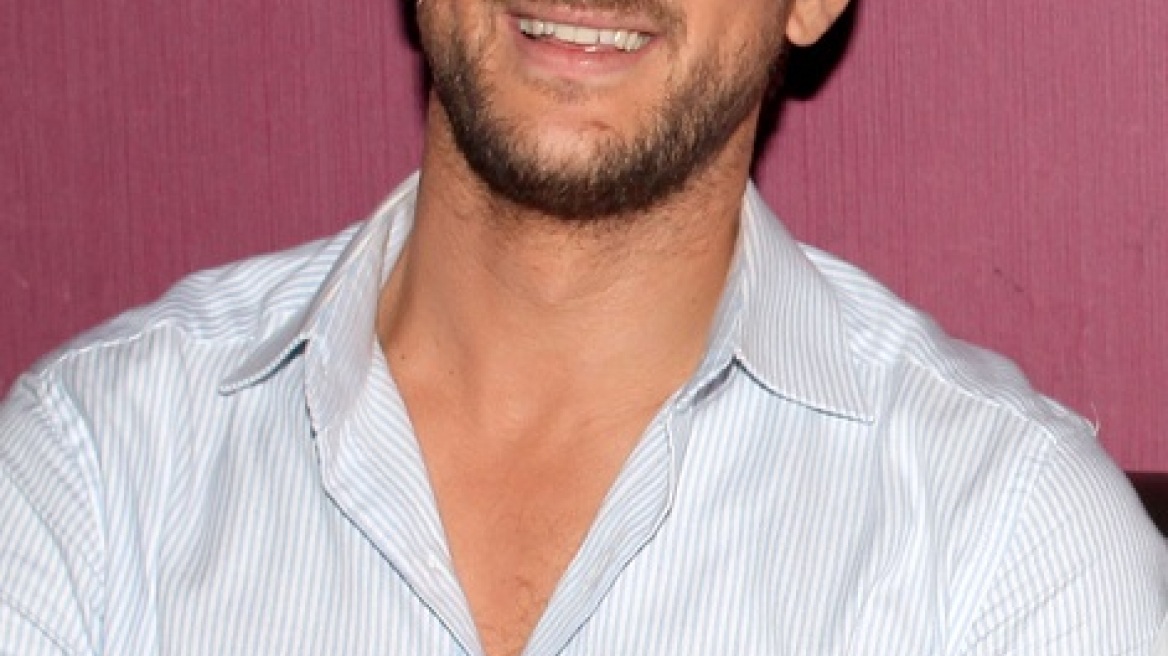 Κώστας Καραφώτης: «Ε, ναι είμαι ερωτευμένος»