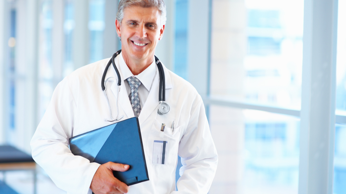 Ανέμελες διακοπές στο εξωτερικό προσφέρει η Ευρωπαϊκή Κάρτα Ασφάλισης