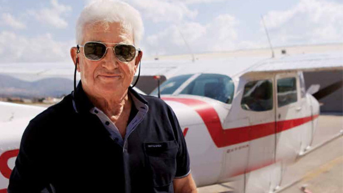 Ηλίας Μπόζνος: Έξι δεκαετίες στα σύννεφα!