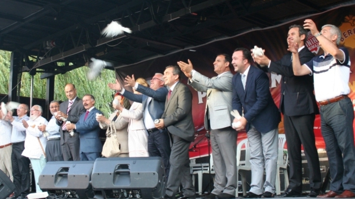 Τουρκική προπαγάνδα με καμουφλάζ τη... φιλία